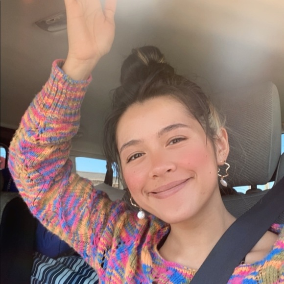 Meet your Posher, Viktoria - Picture 1 of 1